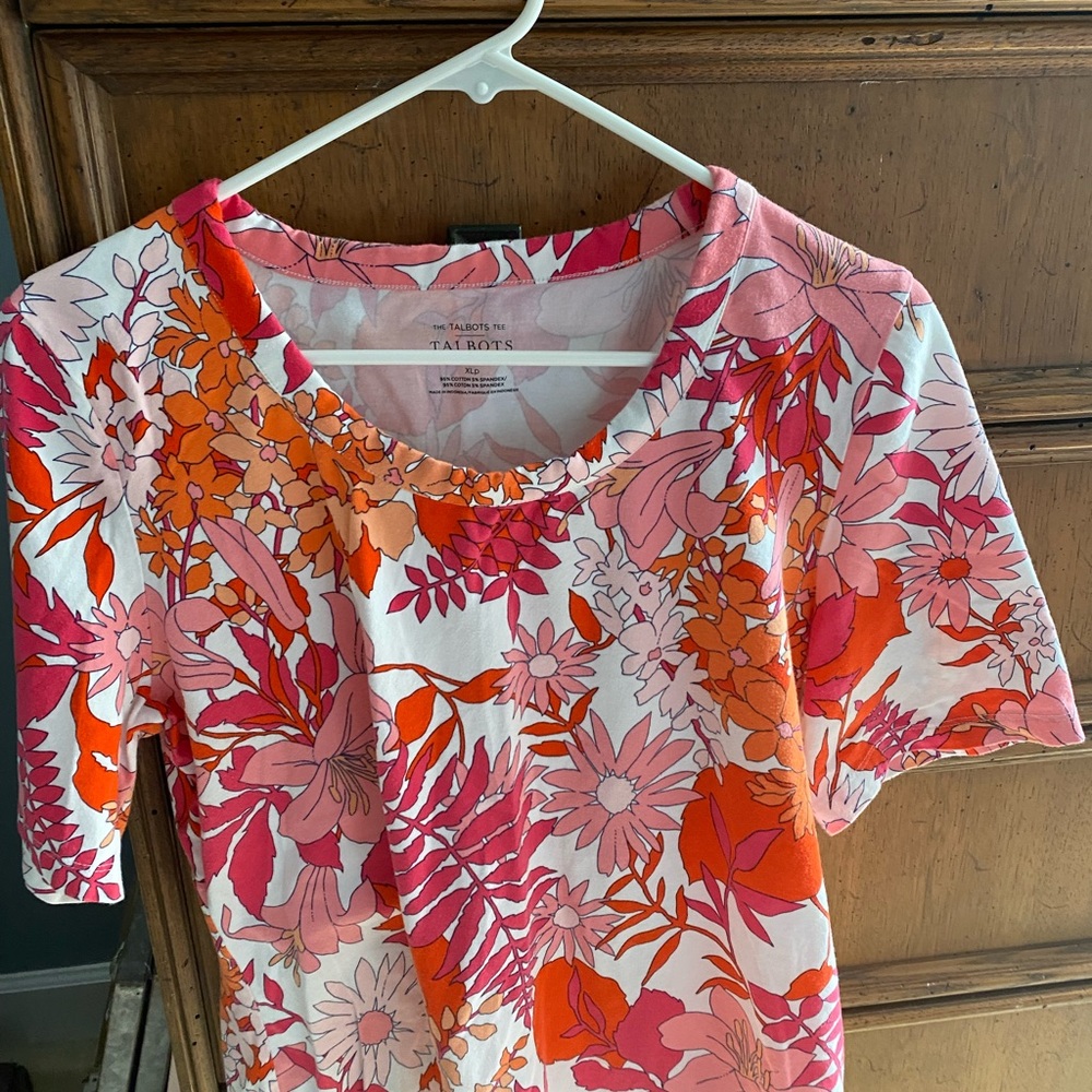Talbots Pink & Orange Floral Scoop Neck Top